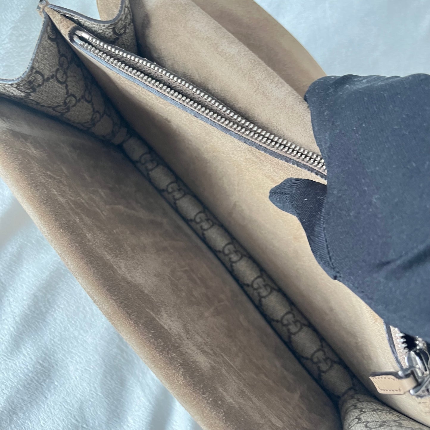 Gucci Dionysus Small Shoulder Bag