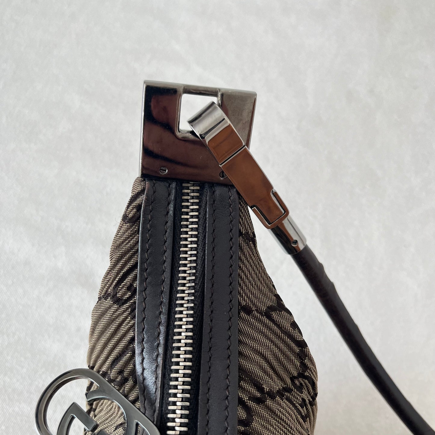 Gucci Canvas Leather Pleats Shoulder Bag