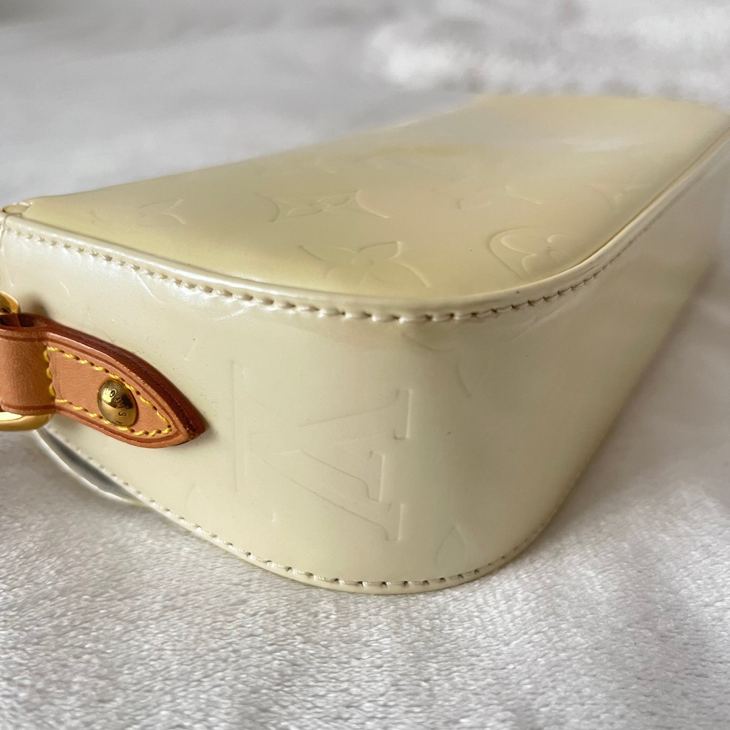 Louis Vuitton Vernis Malibu Pochette