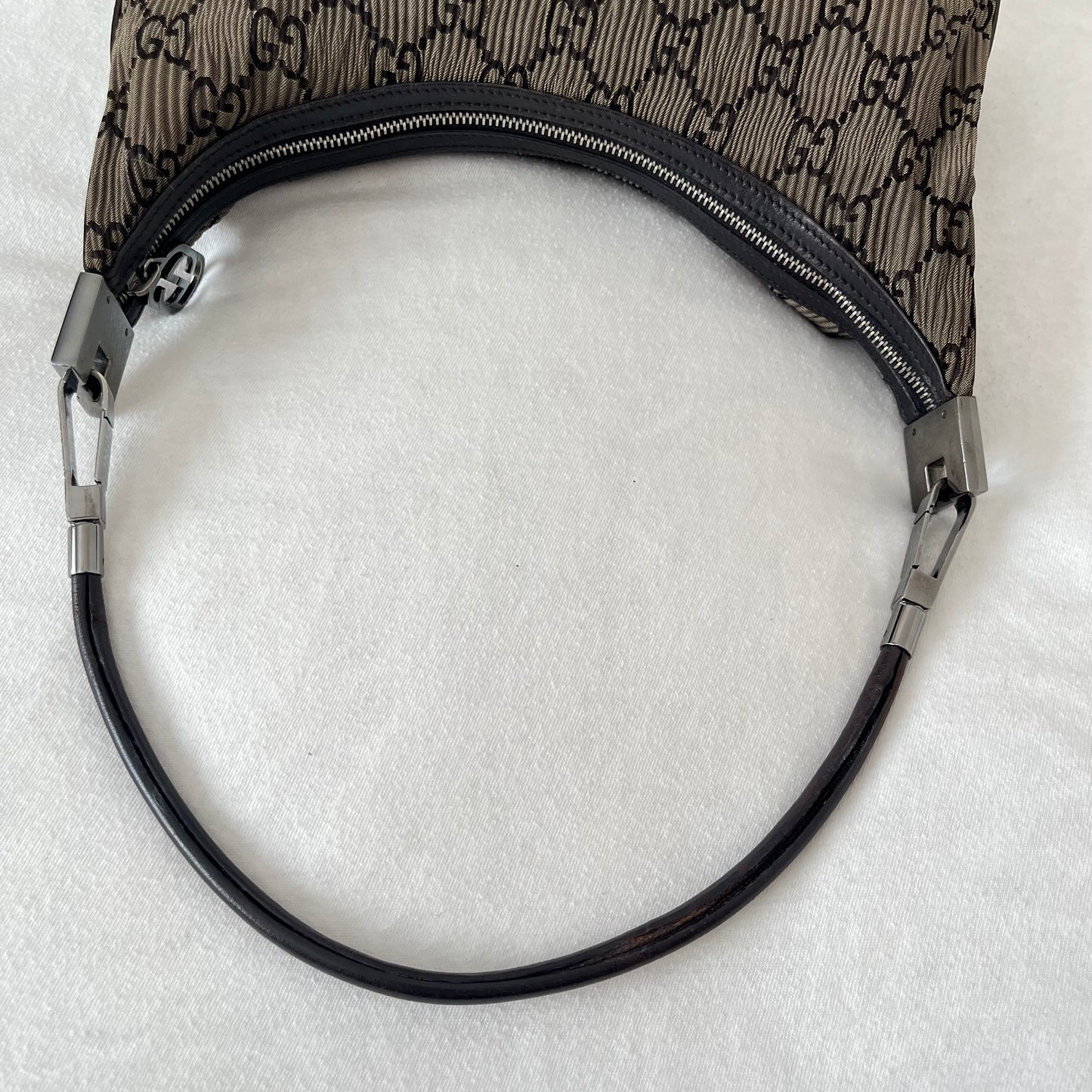 Gucci Canvas Leather Pleats Shoulder Bag