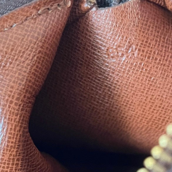 Louis Vuitton Papillon 26