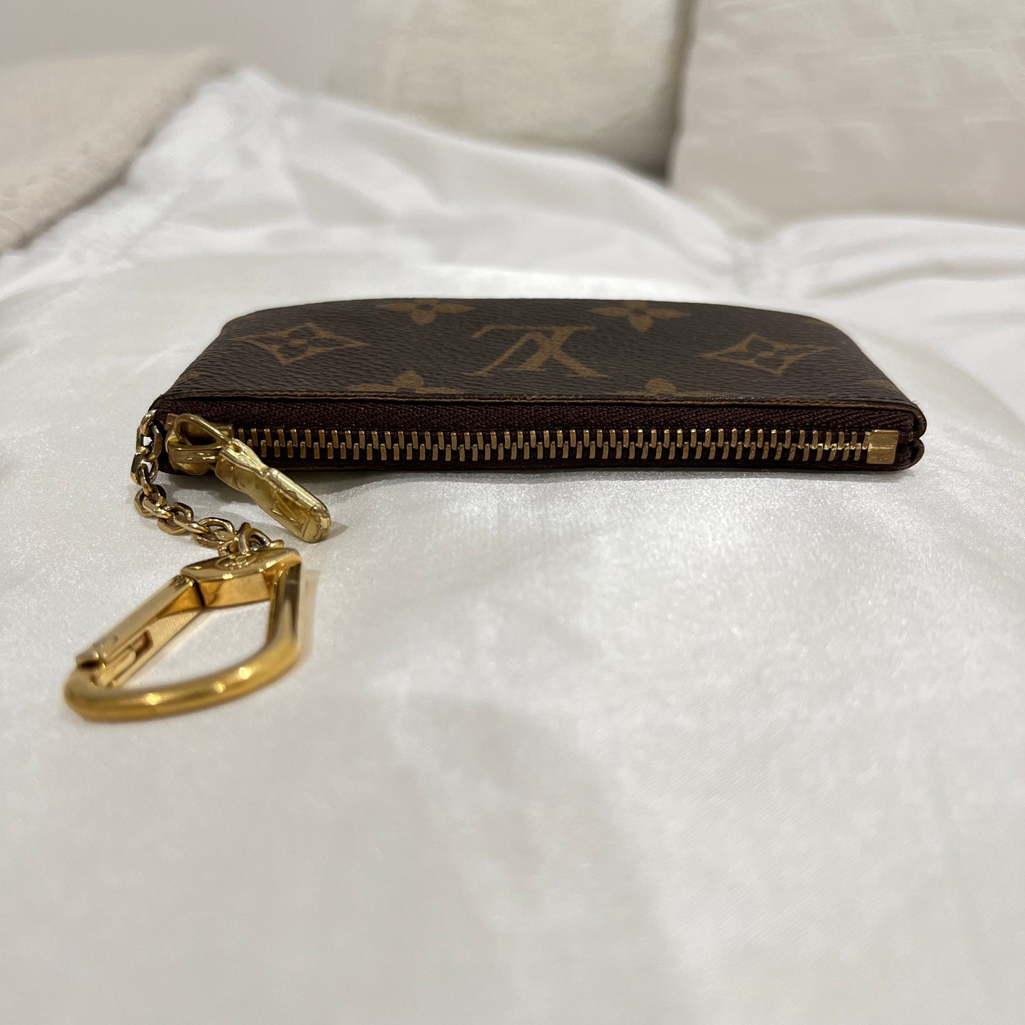 Louis Vuitton Monogram Pochette Cles Coin Case
