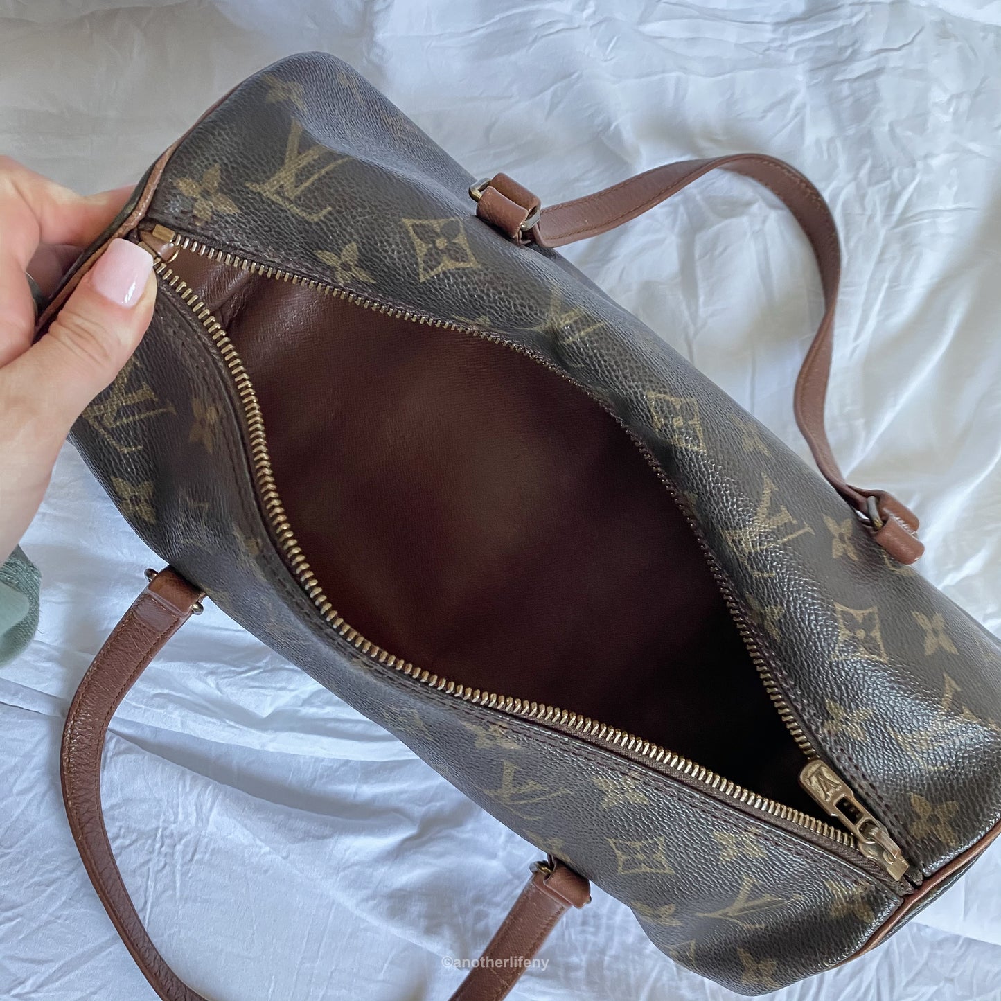 Louis Vuitton Papillon 30
