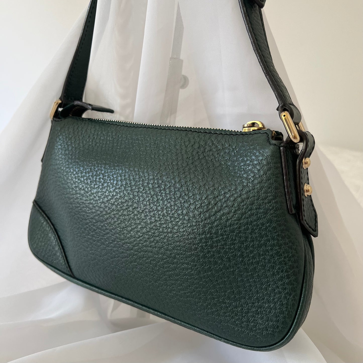 Gucci Green Textured Leather Horsebit Pochette
