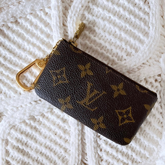 Louis Vuitton Monogram Pochette Cles Coin Case