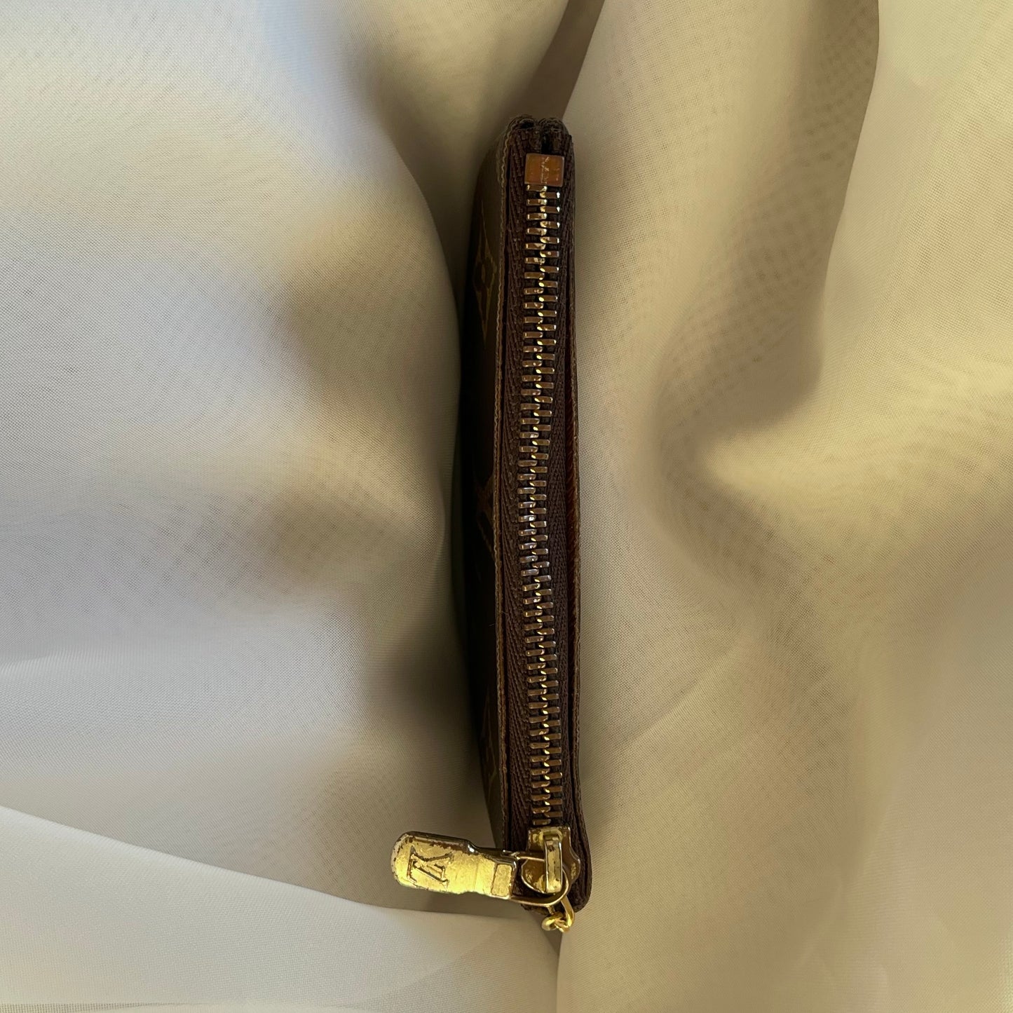 Louis Vuitton Monogram Pochette Cles Coin Case