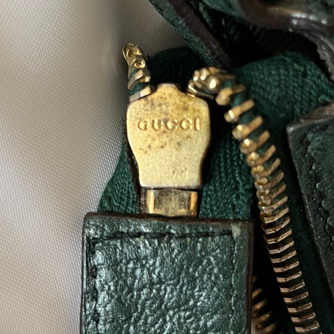 Gucci Green Textured Leather Horsebit Pochette