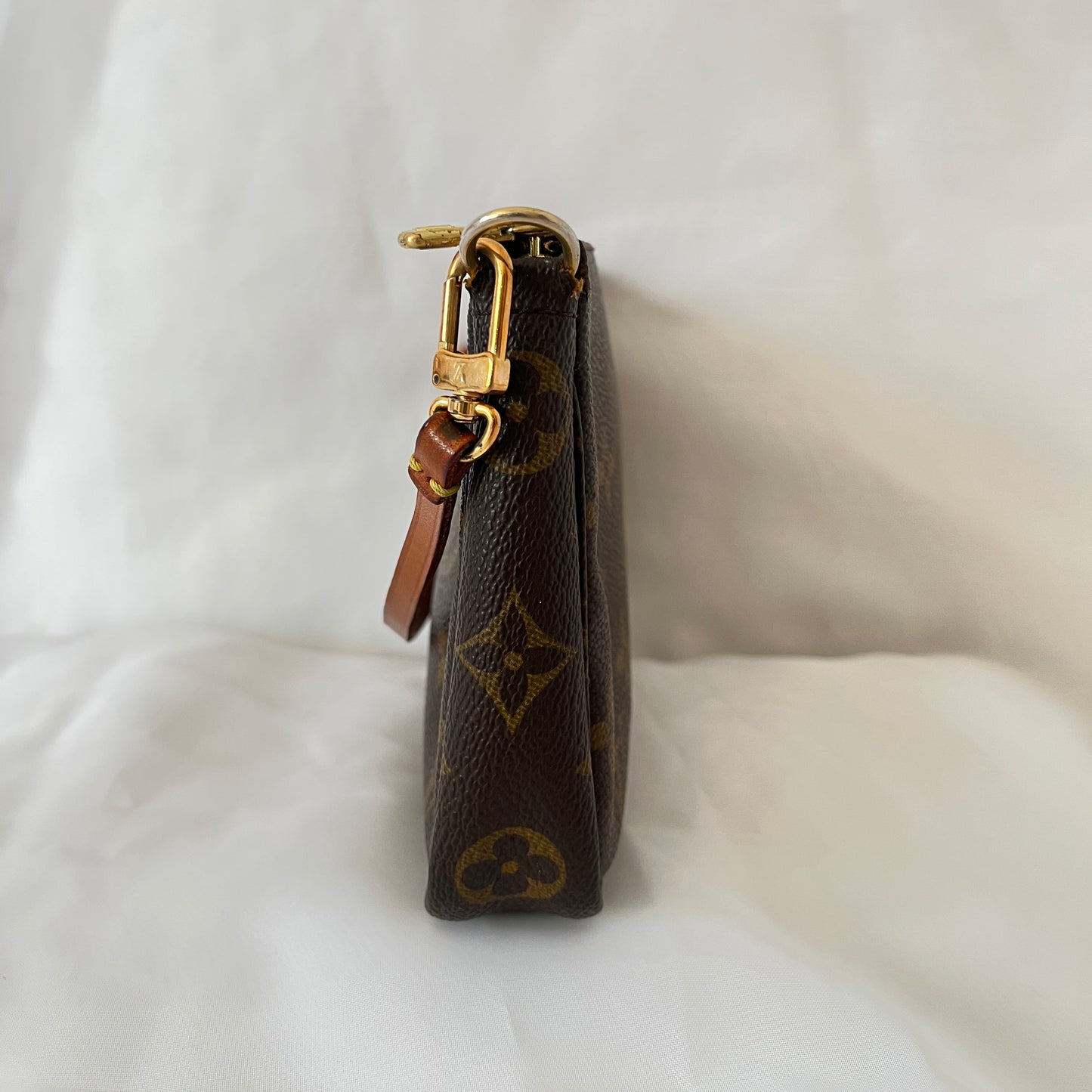 Louis Vuitton Monogram Pochette