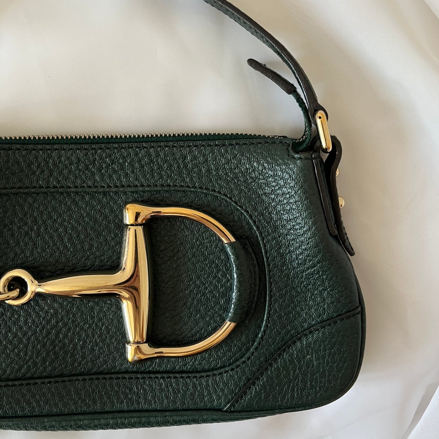 Gucci Green Textured Leather Horsebit Pochette