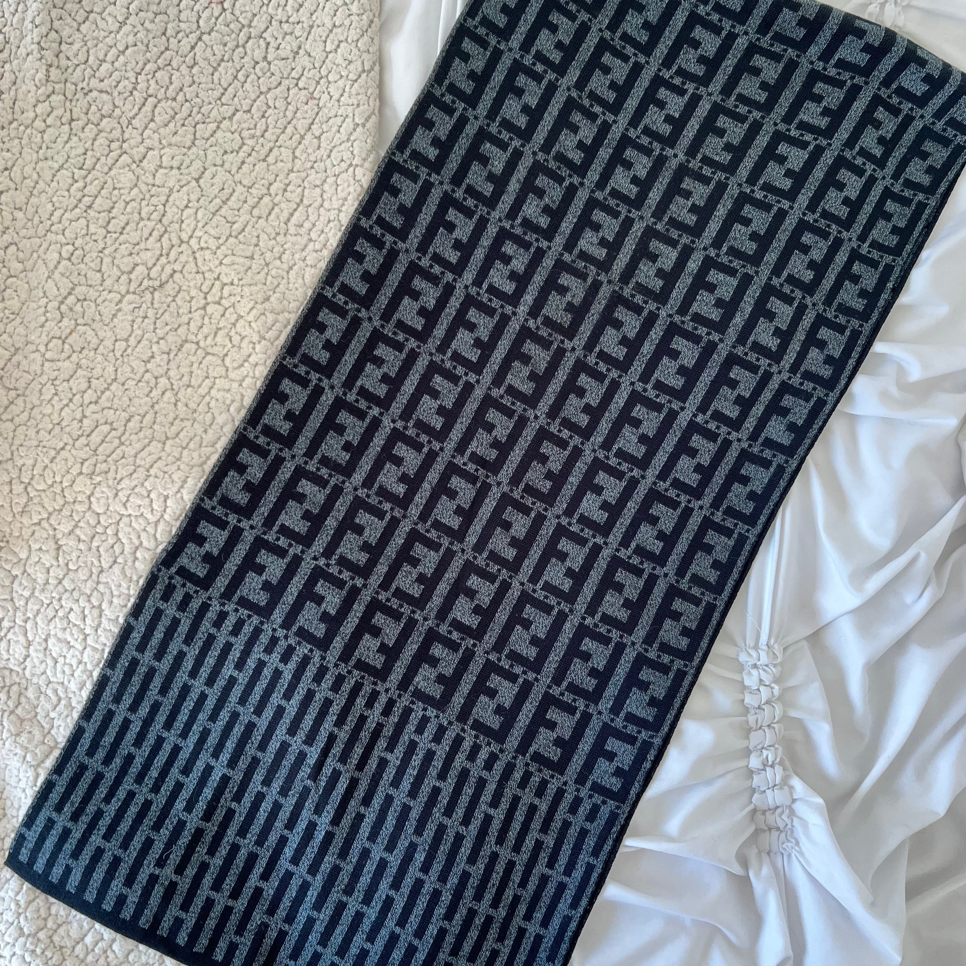 Fendi top print scarf