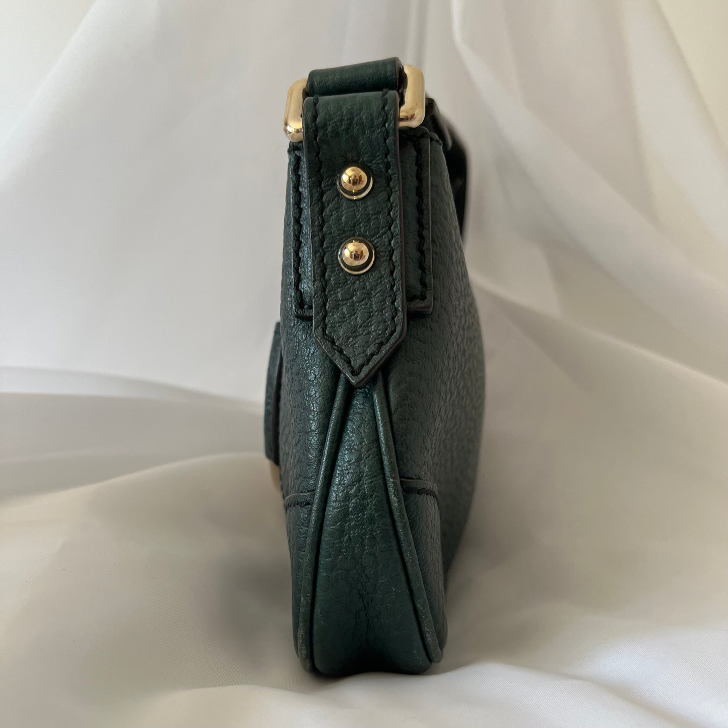 Gucci Green Textured Leather Horsebit Pochette